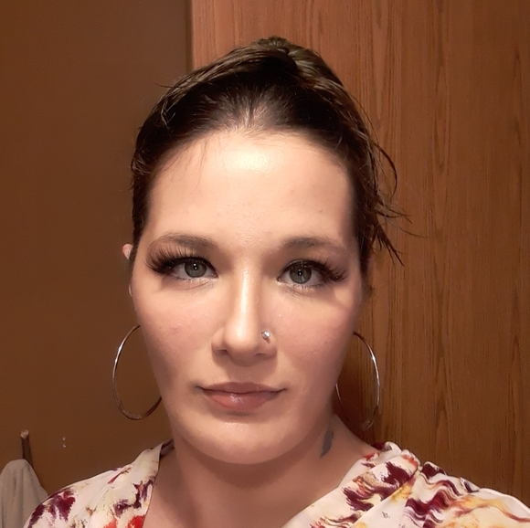 Meet your Posher, Sarah - Picture 6 of 6